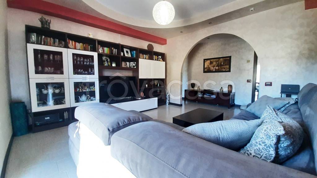 Appartamento in vendita a Marina di Gioiosa Ionica strada Santa Finis Tratto 2, 6