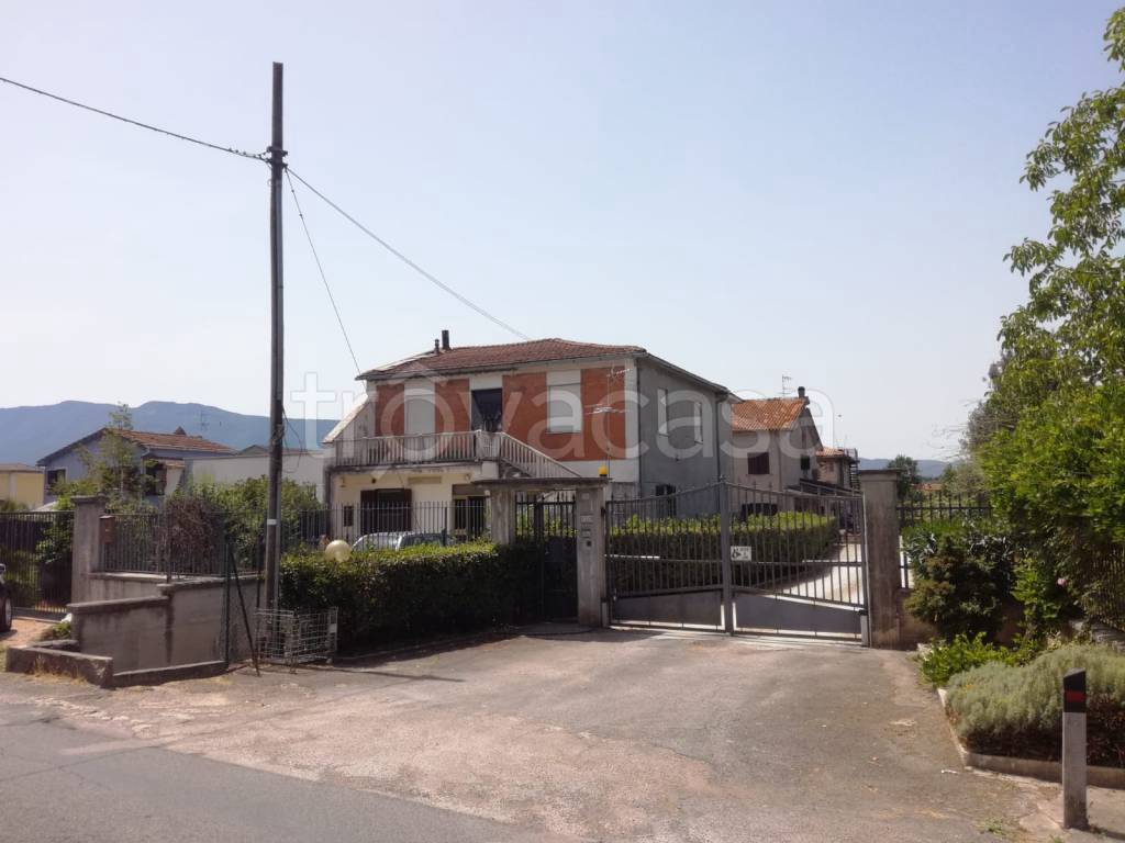 Villa in vendita ad Anagni via Osteria della Fontana