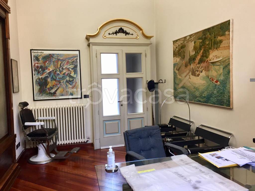 Ufficio in in affitto da privato a Piacenza via Giuseppe Taverna, 66