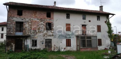 Casa Indipendente in vendita a Reana del Rojale via Chiararis, Reana del Rojale