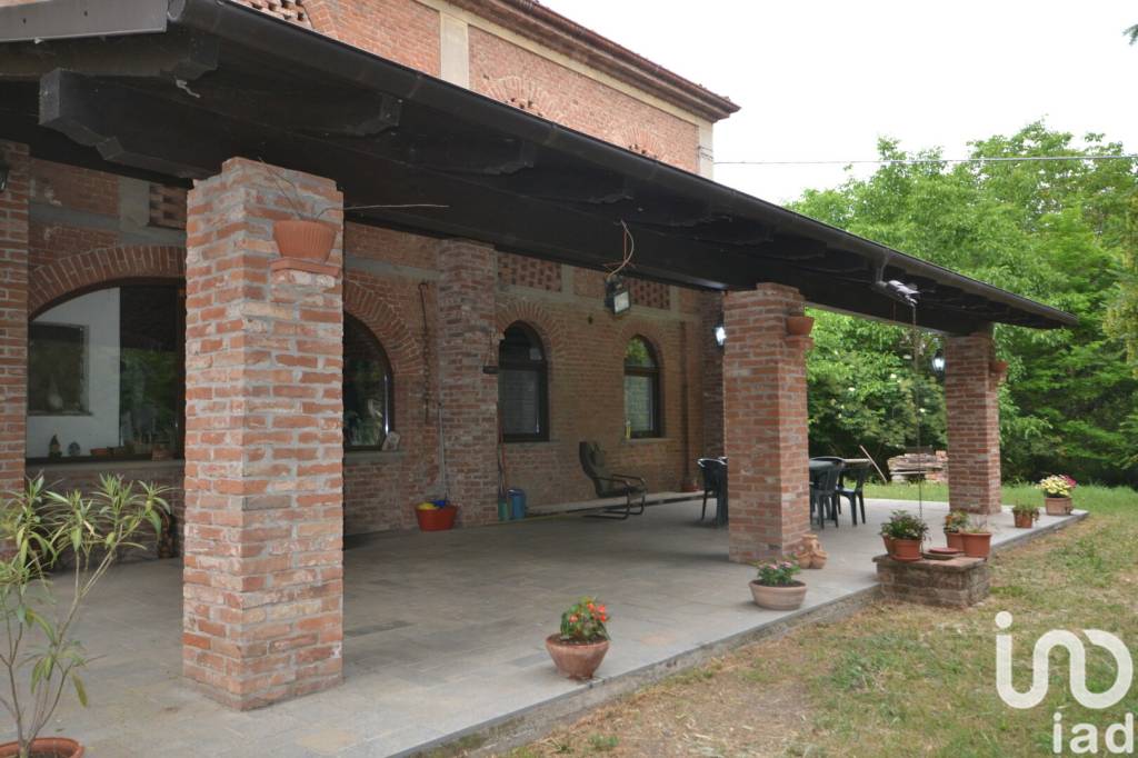Villa in vendita ad Acqui Terme strada Circonvallazione