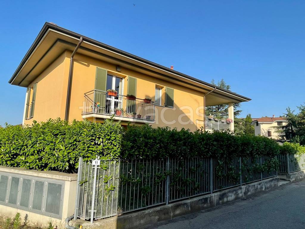 Appartamento in vendita a Casale Monferrato via Giacomo Leopardi