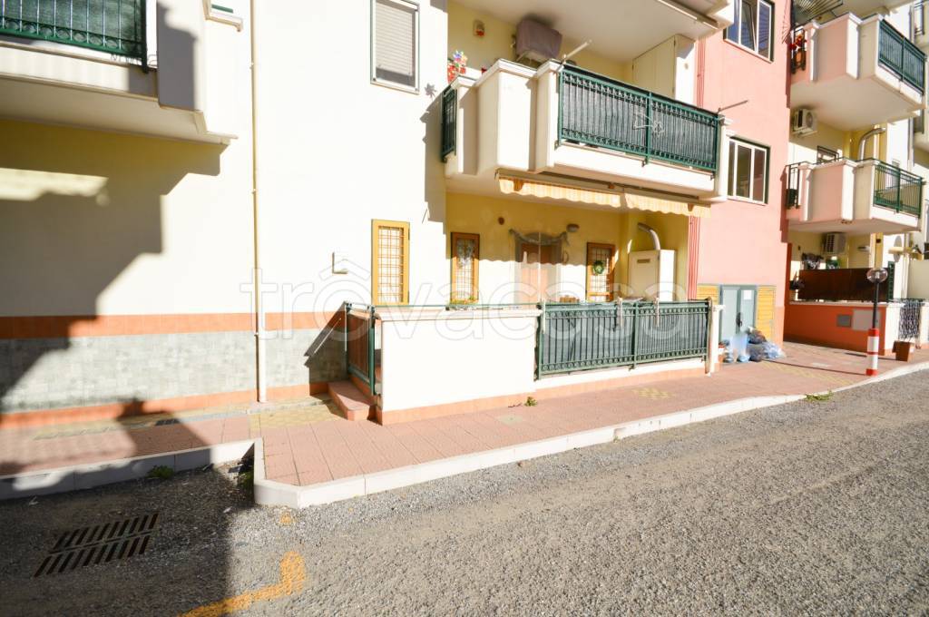 Appartamento in vendita a Corigliano-Rossano via Casciaro, Pal. A5