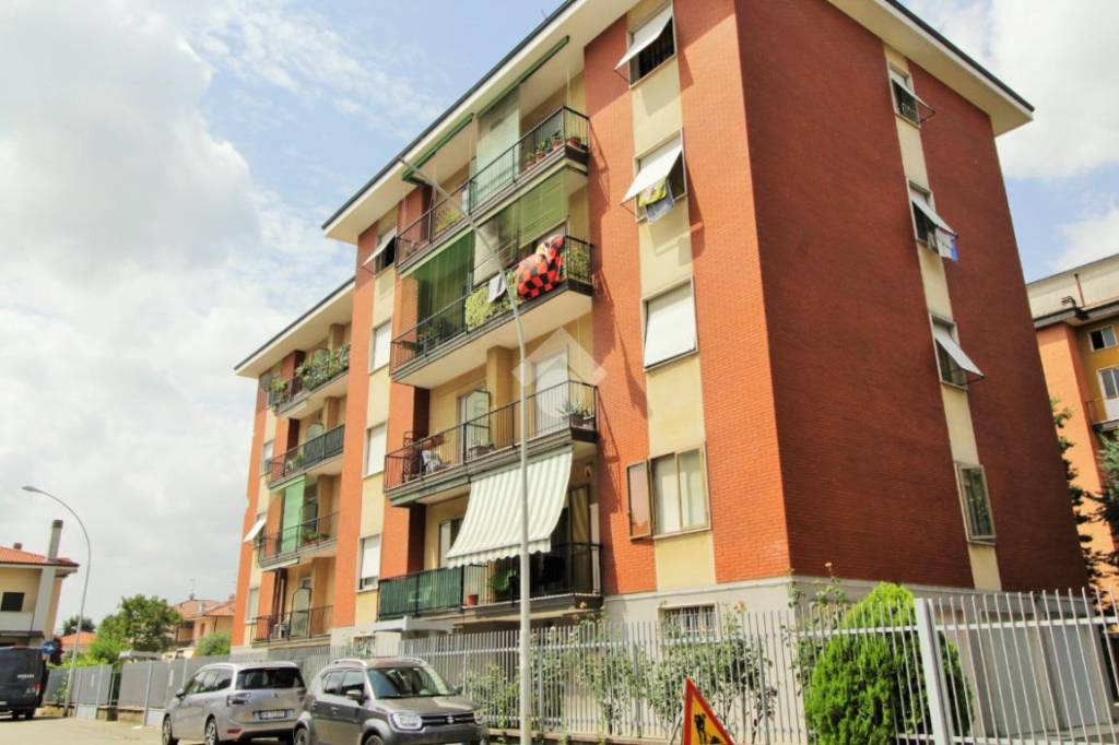 Appartamento in vendita a Sedriano via pasubio, 3