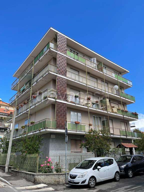 Appartamento in vendita a Moncalieri via Don Carlo Minzoni, 1