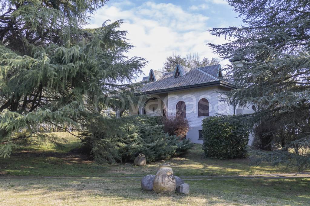 Villa in vendita a Casorezzo strada Vicinale delle Vigne