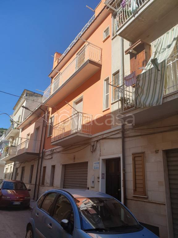 Appartamento in vendita a San Giovanni Rotondo via Da Monte, 55