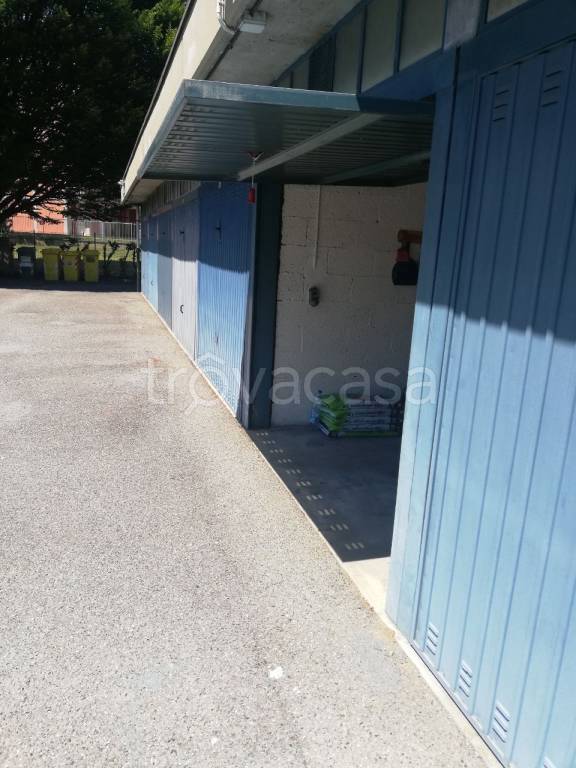 Garage in vendita a Biella via Carso, 20