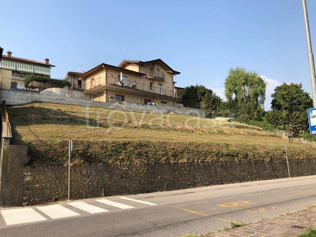 Terreno Residenziale in vendita ad Almenno San Salvatore via Guglielmo Marconi, 15