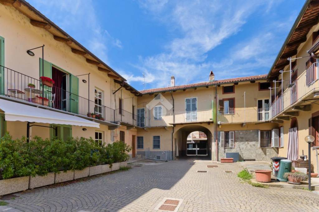 Casa Indipendente in vendita a Riva presso Chieri via Vittorio Emanuele ii, 7