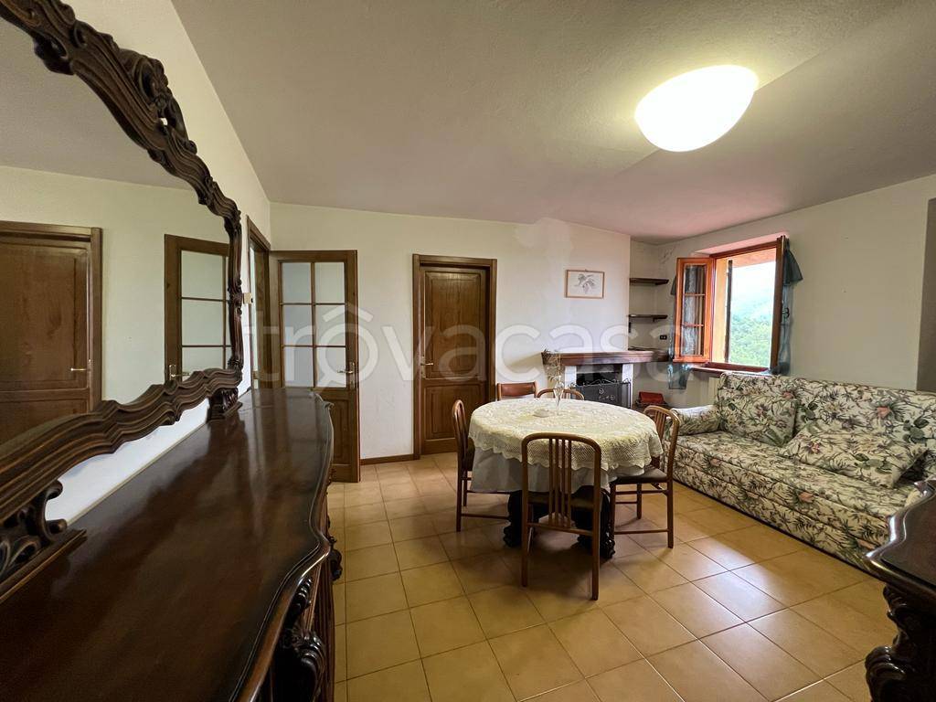 Villa in vendita a Bagnone frazione Gabbiana