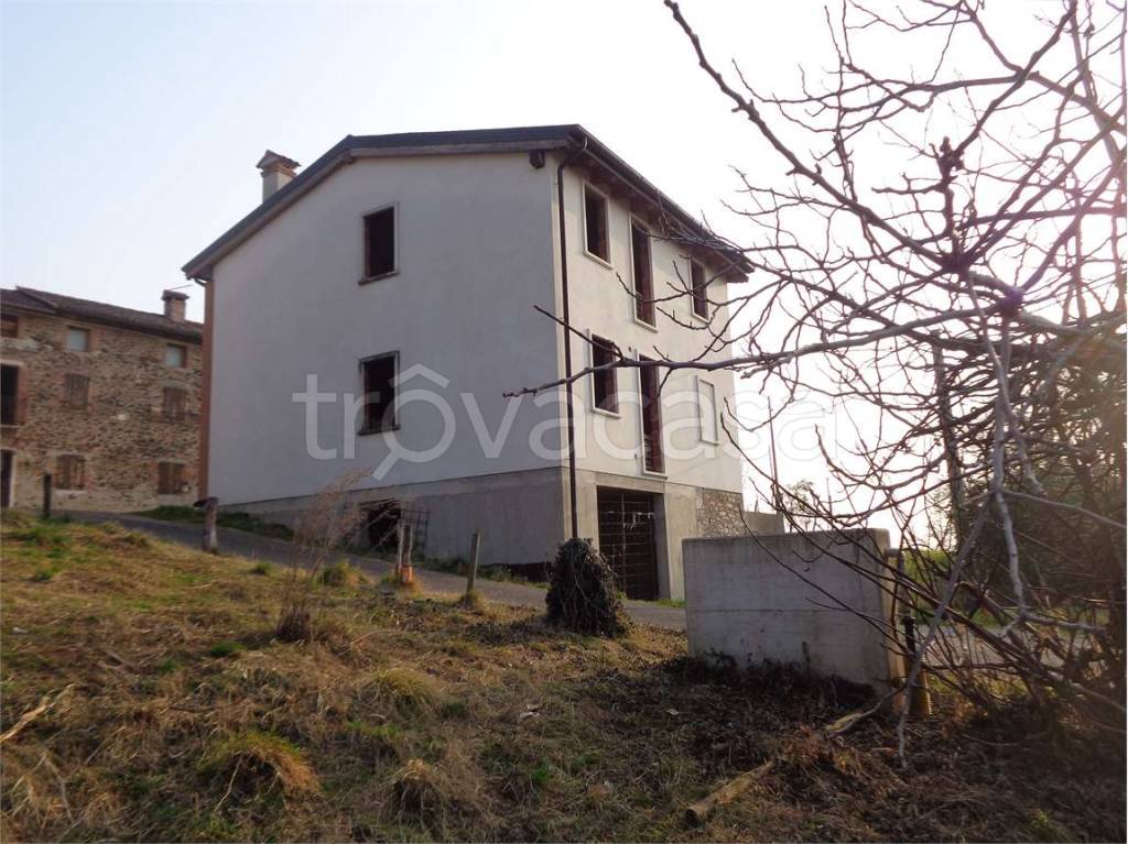 Villa a Schiera in vendita a Fara Vicentino via Micheloni