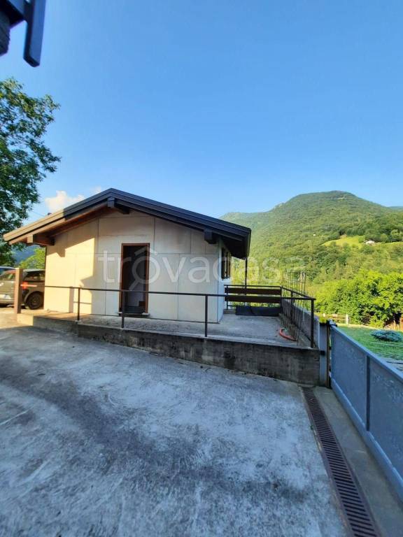 Villa in in vendita da privato ad Algua frazione Sambusita