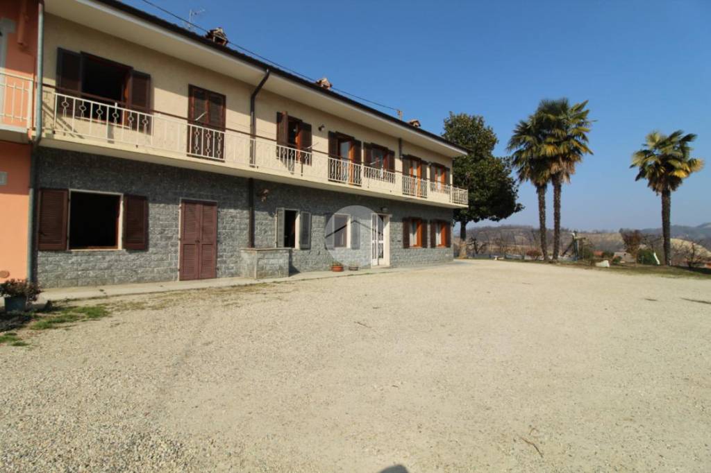 Casa Indipendente in vendita a Sommariva Perno località Cunoni, 18