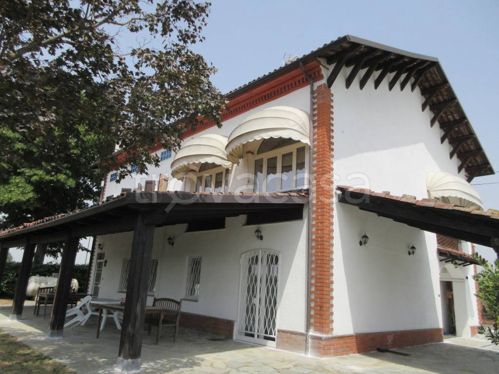 Villa in vendita ad Alessandria via Antonio Gramsci, 42