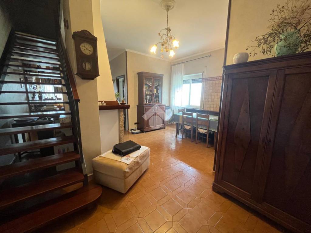 Appartamento in vendita a Subiaco c/da Colle Cisterna, 1