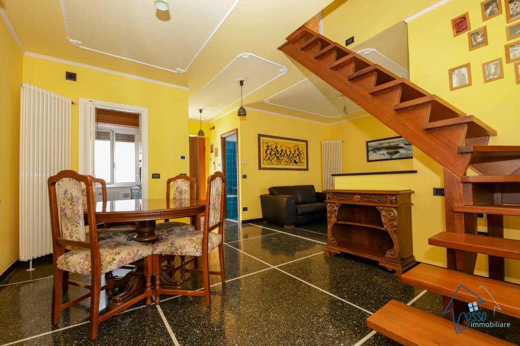 Appartamento in vendita a Genova via Fratelli Gazzo