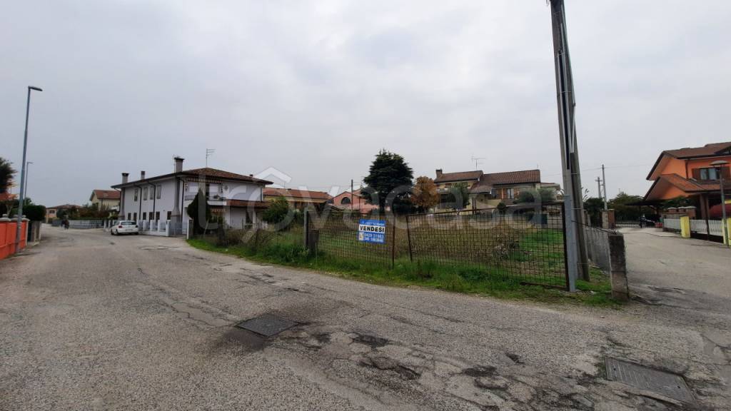 Terreno Residenziale in vendita a Solesino vicolo di vittorio