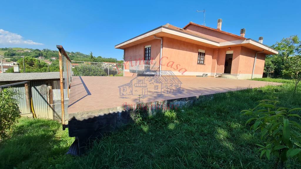 Villa Bifamiliare in vendita a Costigliole d'Asti strada Gorra