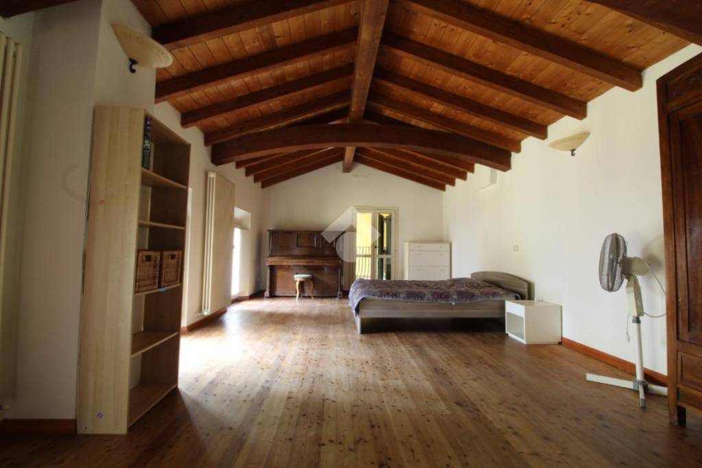 Casa Indipendente in vendita a Marzabotto via Giuseppe Di Vittorio, 21