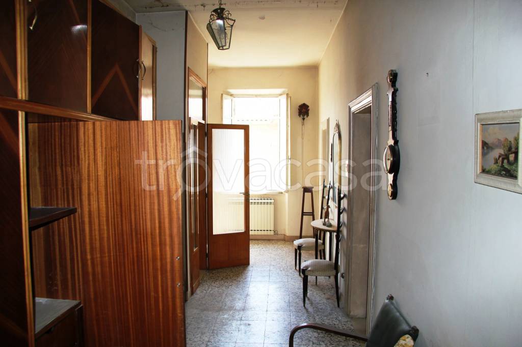 Casa Indipendente in vendita a Spoleto via Visso, 3