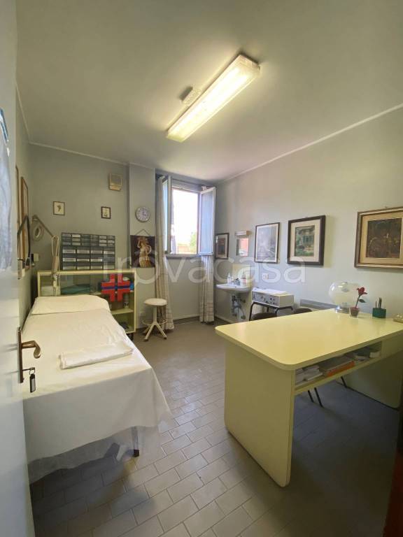Ufficio in in affitto da privato a Gorgonzola via Ruggero Leoncavallo, 4