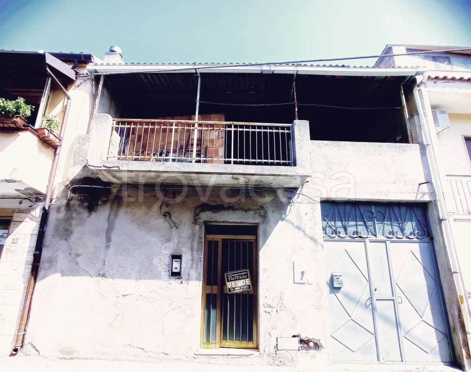 Villa in vendita a Roccella Ionica via Cannolaro