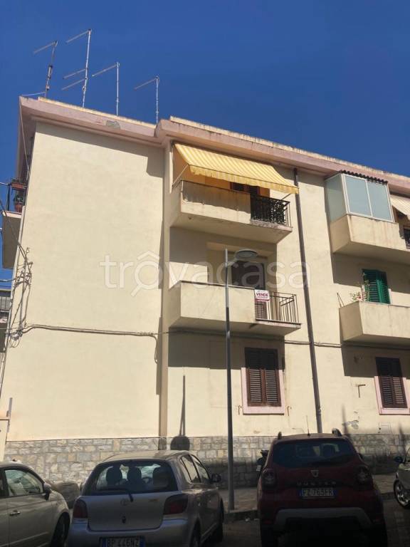 Appartamento in vendita a Melito di Porto Salvo via Tenente Minicucci