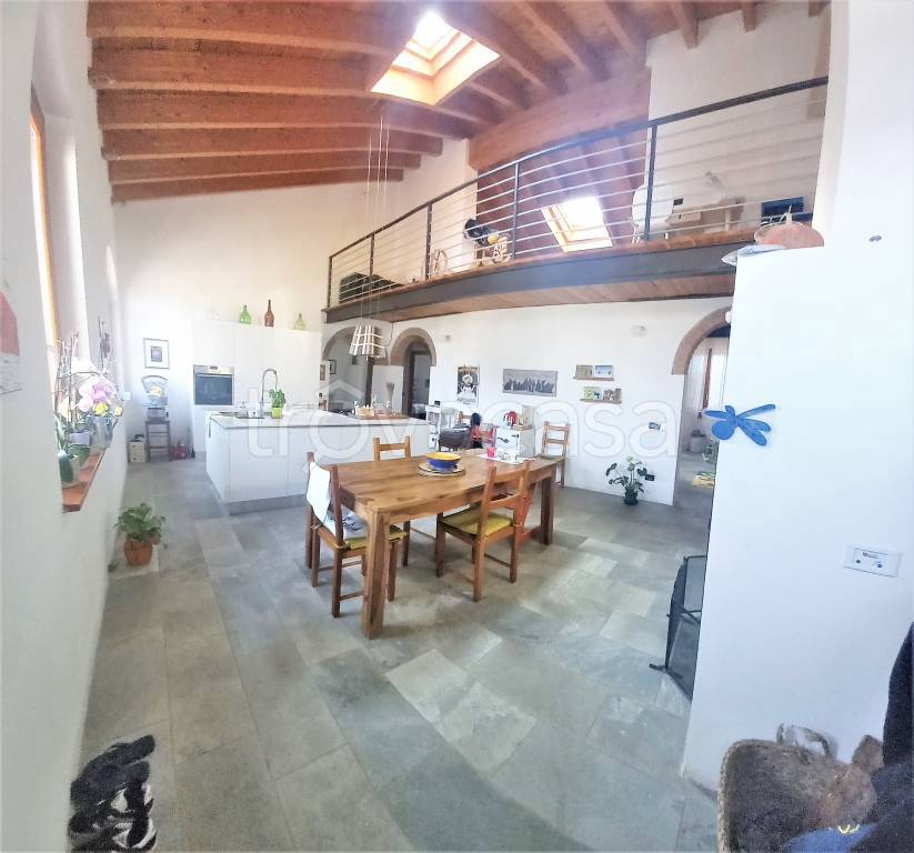 Villa in vendita a Stagno Lombardo via Brancere, 22