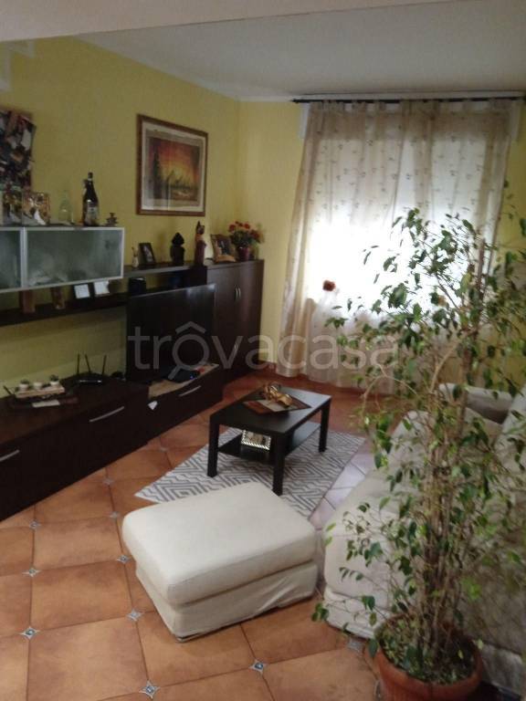 Appartamento in in vendita da privato a Trino via Pietro Micca, 12