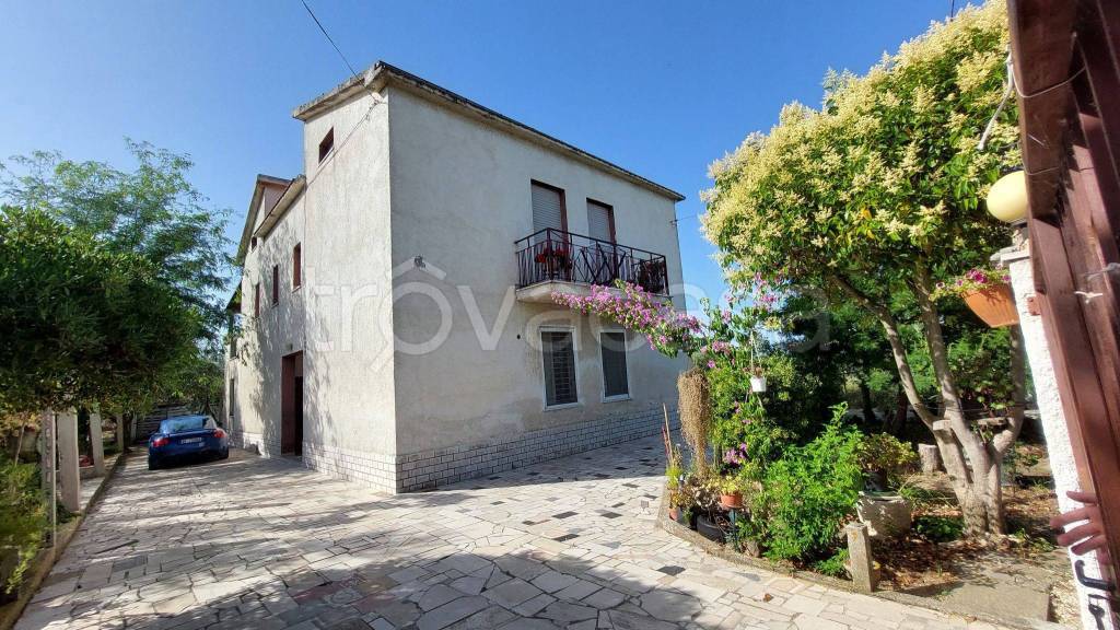 Casa Indipendente in in vendita da privato a Ortona strada Sant'Elena