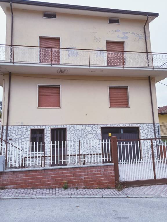 Villa in vendita a San Martino Sannita via Vicinato, 6