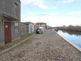 Casa indipendente in vendita a comacchio corso g. mazzini, 138