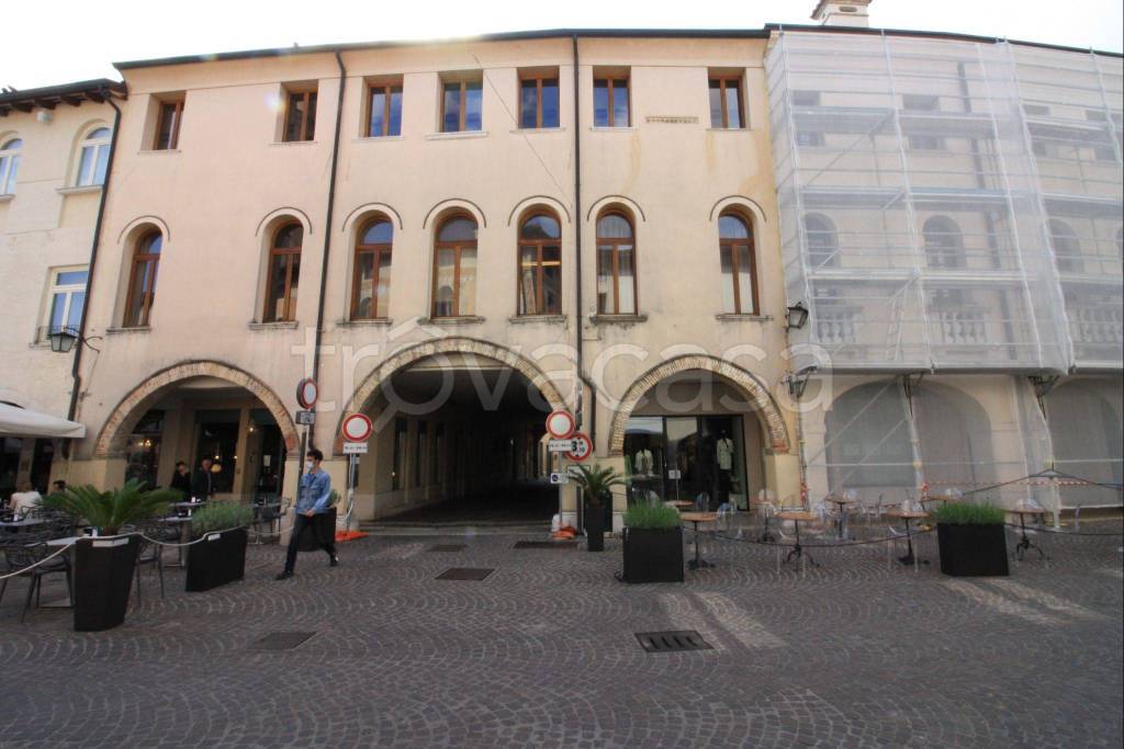 Ufficio in in affitto da privato a Pordenone viale Gorizia, 2