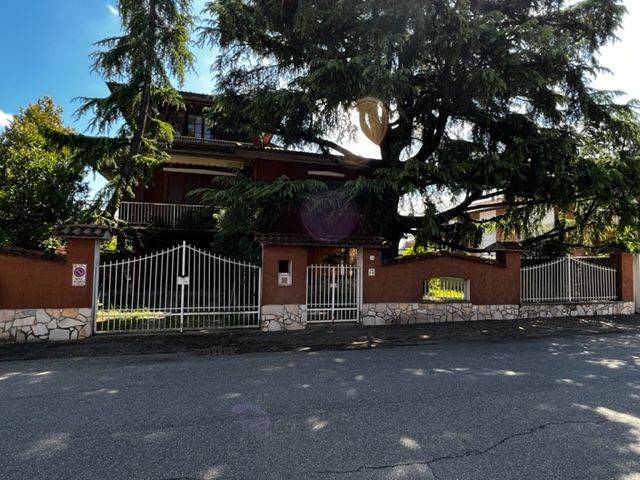 Villa in in vendita da privato a Voghera via Carso, 14