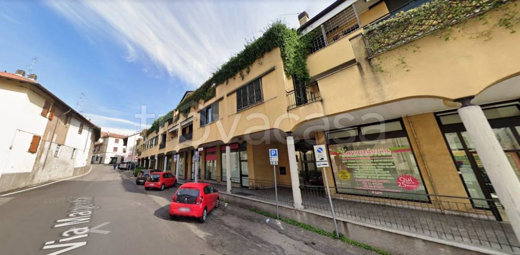 Negozio in vendita a San Vittore Olona via Magenta, 15