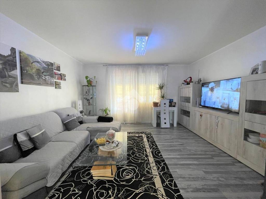Appartamento in vendita a Treviso via ghirada