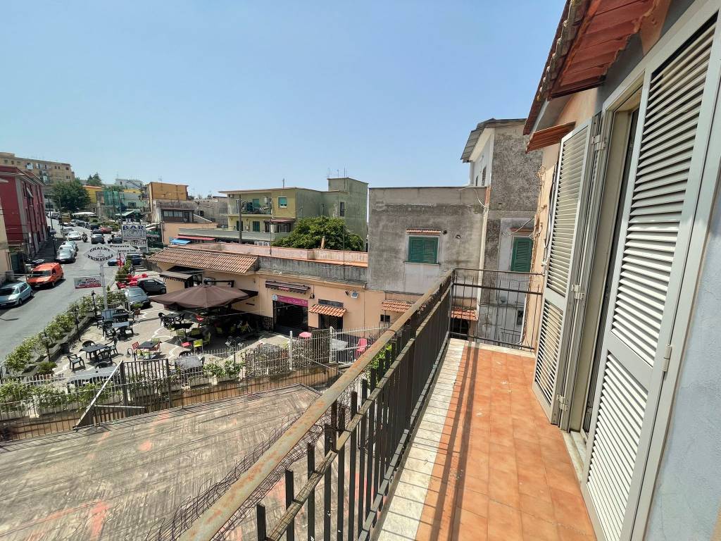 Appartamento in vendita a Napoli strada Comunale Guantai a Nazareth, 78