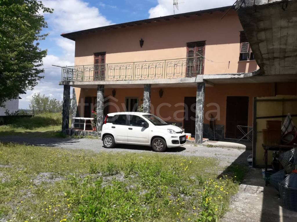 Villa in vendita a Castelletto d'Orba via Roma