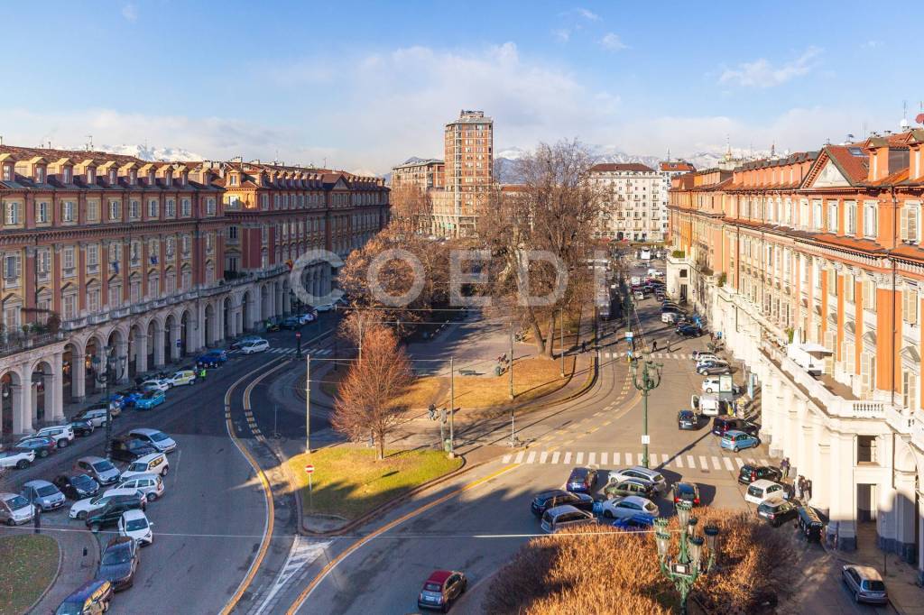 Appartamento in vendita a Torino piazza Statuto, 2