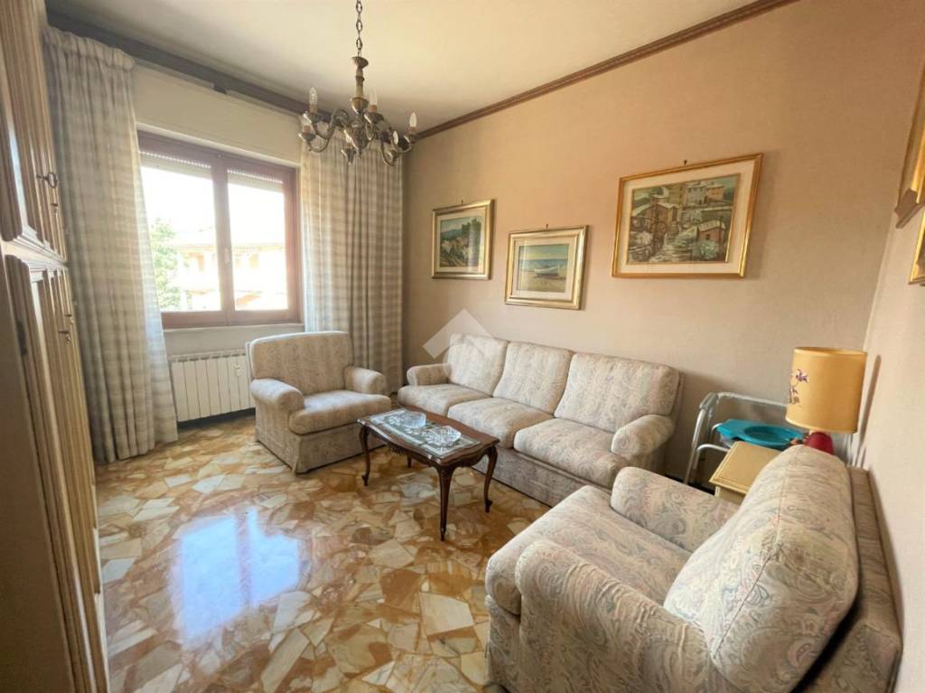 Appartamento in vendita a Sant'Olcese via Antonio Gramsci, 49