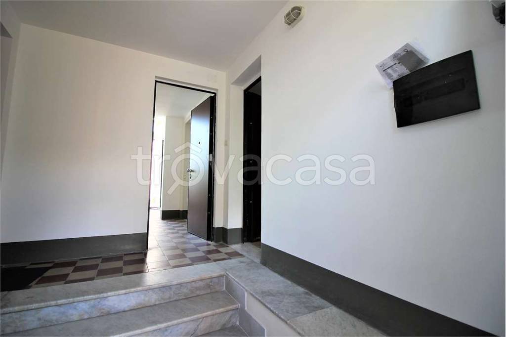 Appartamento in affitto a Catania via Peschiera