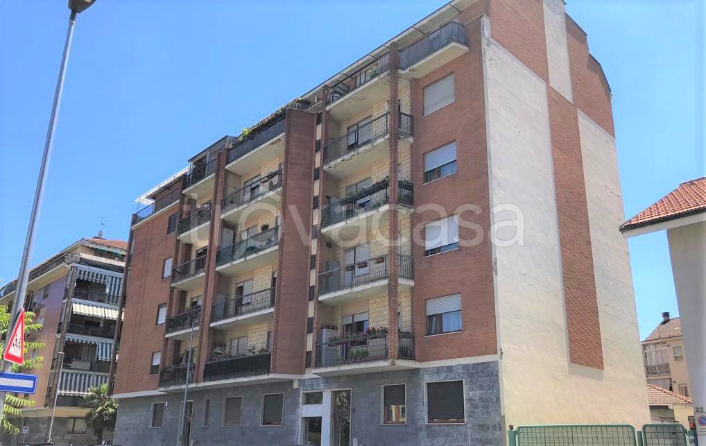 Appartamento in vendita a Torino via Giovanni Poggio, 21
