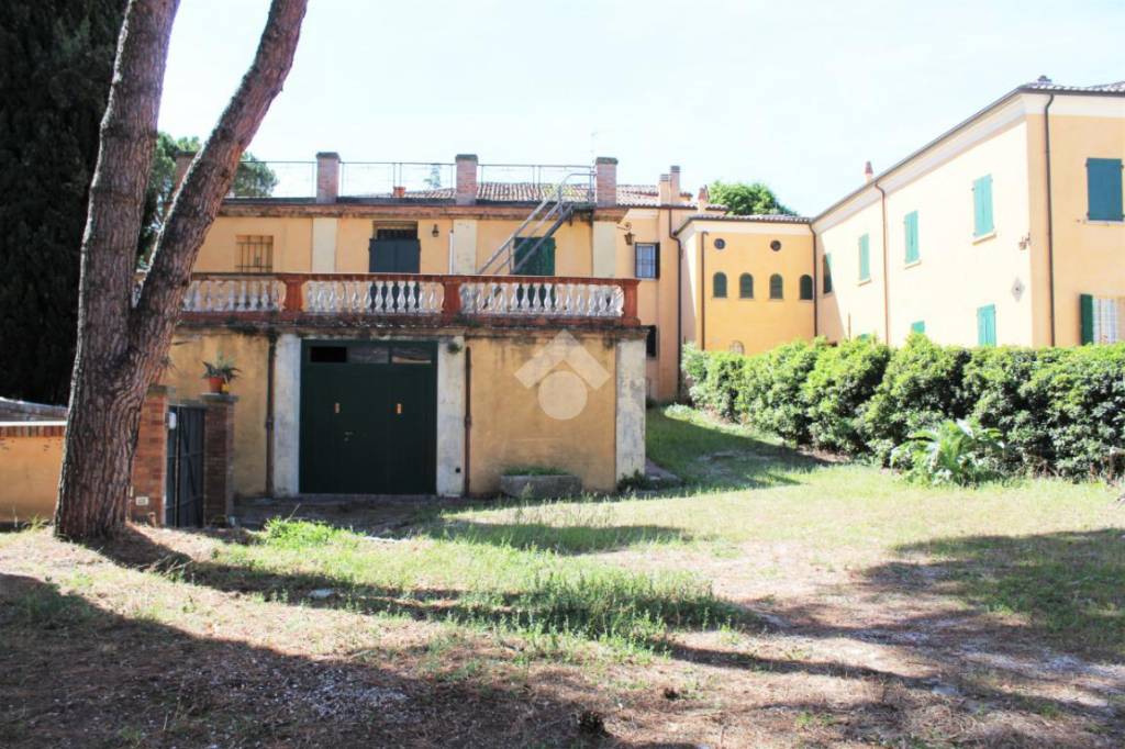 Villa in vendita a Longiano via balignano, 1