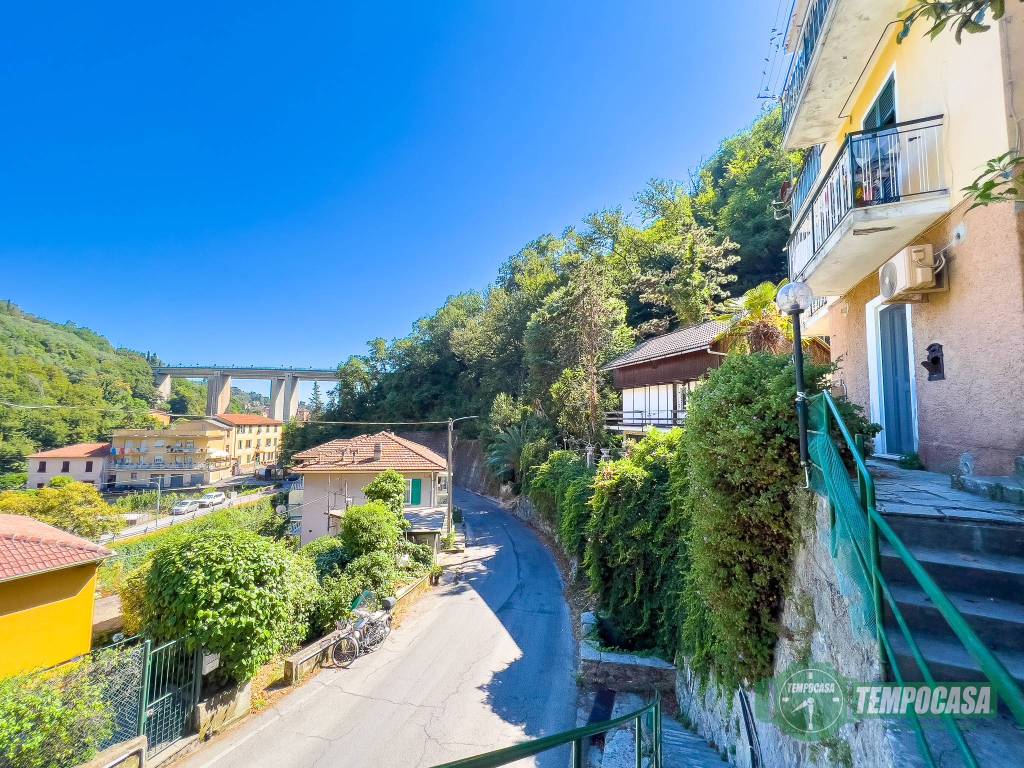 Appartamento in vendita a Rapallo via Fossato di Monti, 29