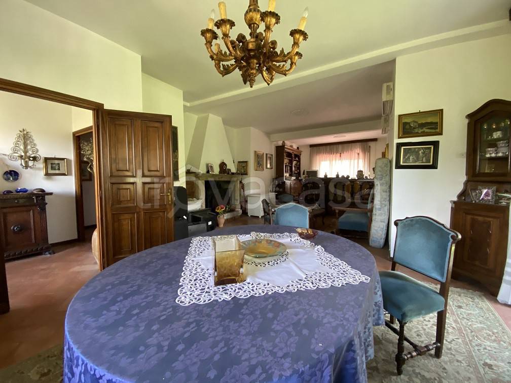 Appartamento in vendita a Manziana via Prati del Ponte