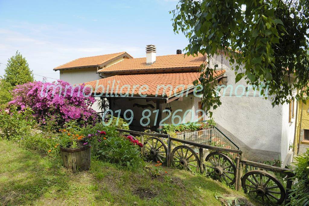 Villa a Schiera in vendita a Quiliano via Cervaro