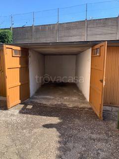 Garage in vendita a Novara via Guido Boggiani, 17