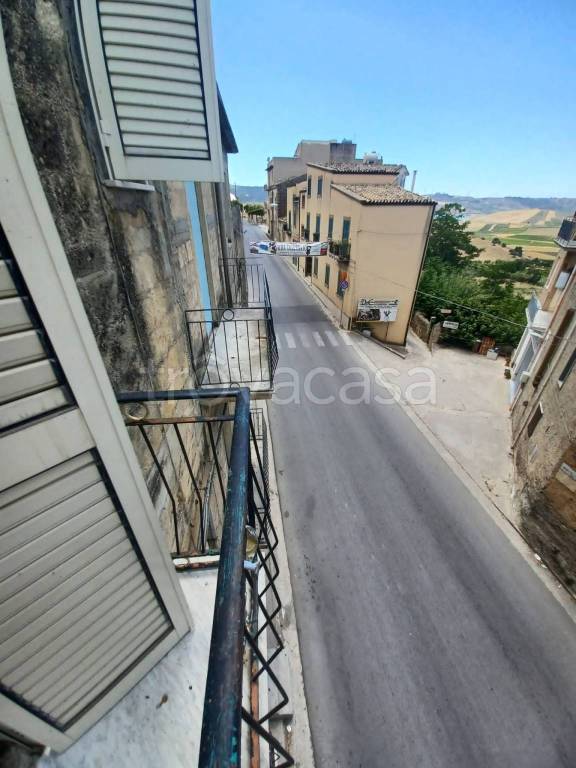 Casa Indipendente in vendita a Sambuca di Sicilia viale Enrico Berlinguer