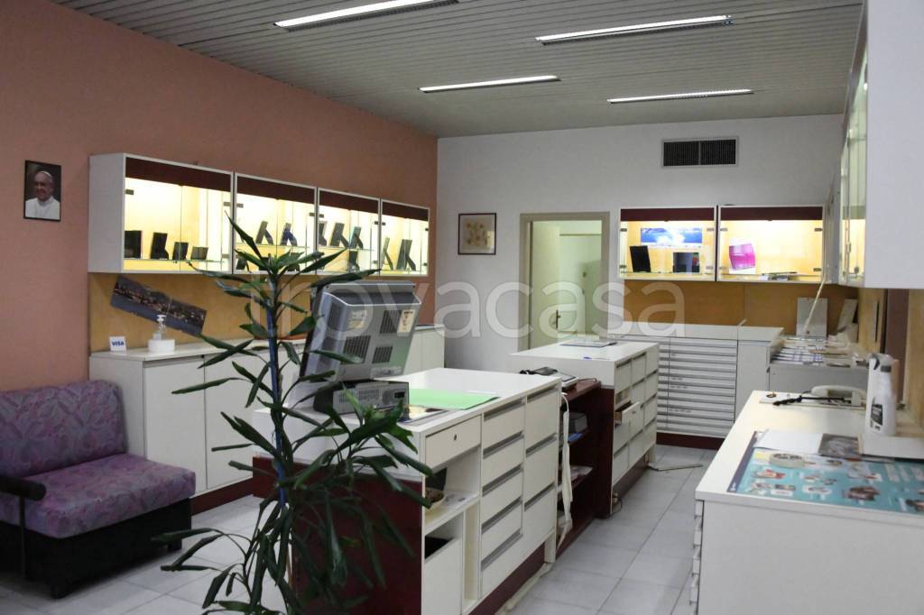 immagine annuncio 1 di 9